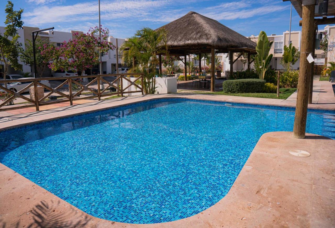 Casa En Privada Frente A La Playa Con Alberca! Villa Mazatlán Exteriör bild